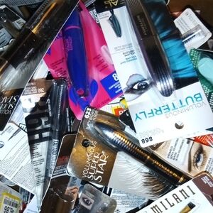 MYSTERY BUNDLE 40 PRODUCTS LOREAL MAYBELLINE AND MORE